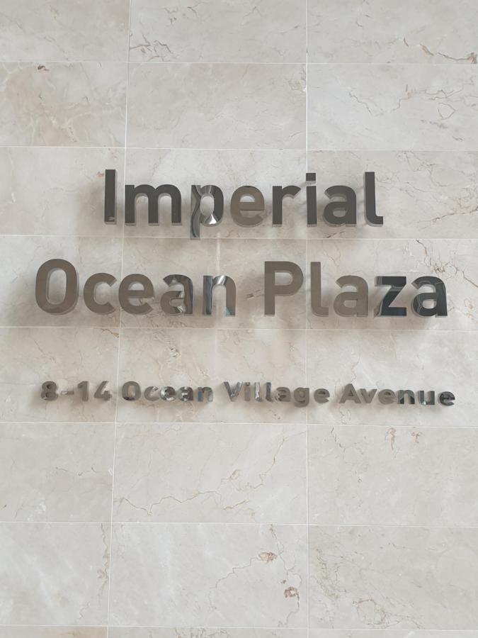 Ocean Village Apartment Гибралтар Экстерьер фото